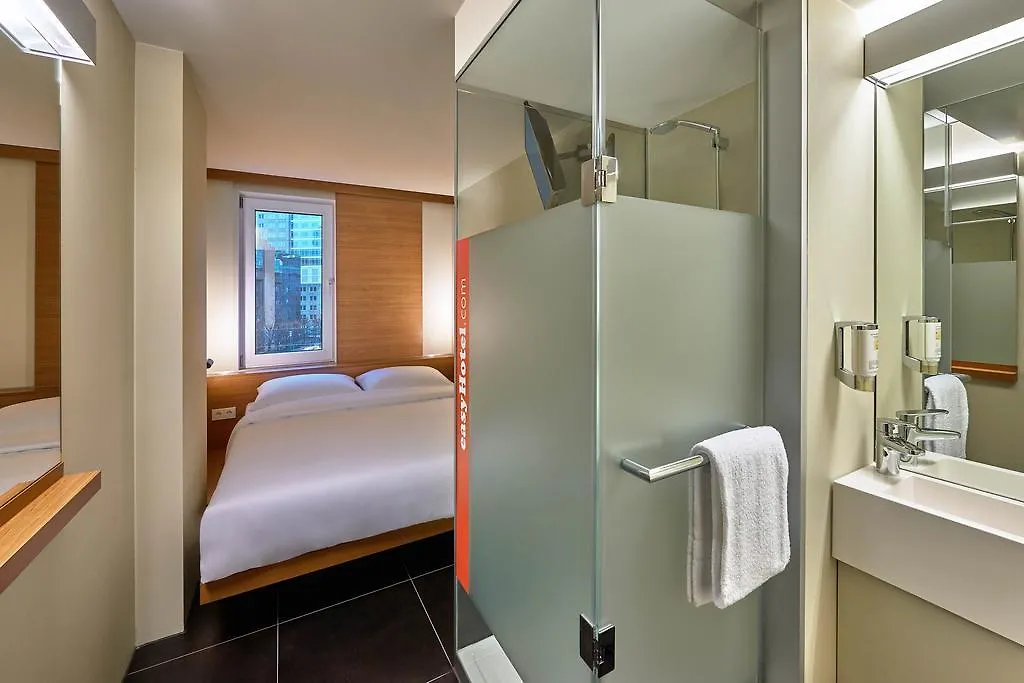 Easyhotel Frankfurt City Center Fráncfort del Meno 2*,