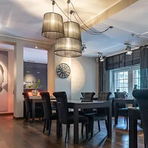 https://stage47.dusseldorf-hotel.net